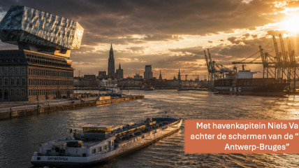 Op stap met een havenkapitein achter de schermen van de Port of Antwerp-Bruges